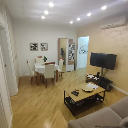 City Lights Lux Apartament Belgrad